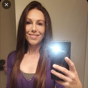 Meet your Posher, Cait